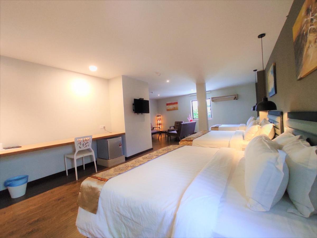 แอปเปิล สวีท โฮเต็ล Hotel ซีเตียวัน ภายนอก รูปภาพ