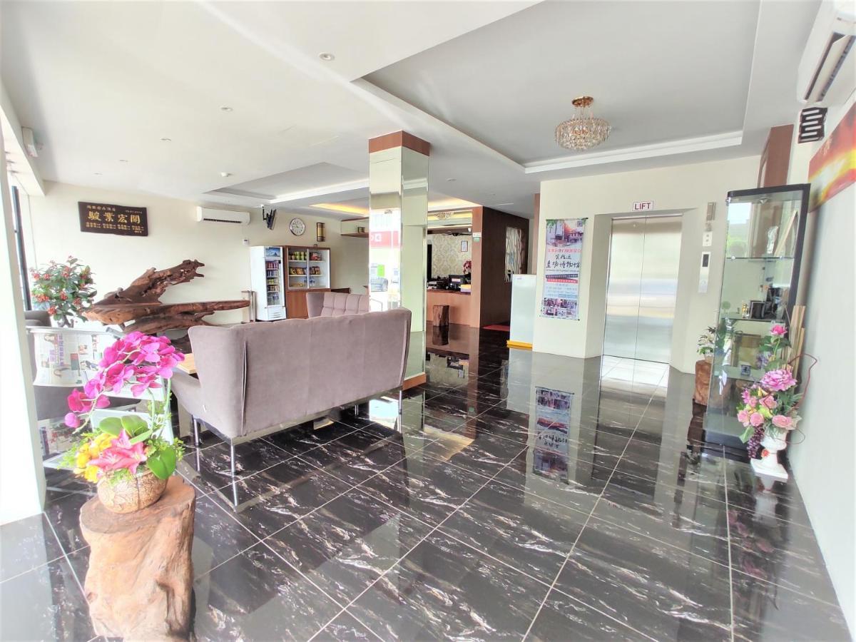 แอปเปิล สวีท โฮเต็ล Hotel ซีเตียวัน ภายนอก รูปภาพ